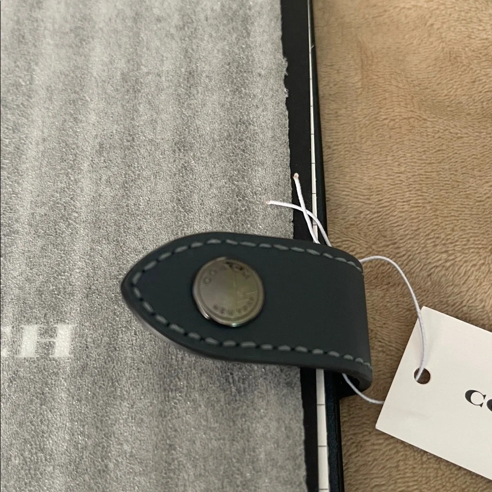 Coach Black Signature Notebook - Picture 4 of 7